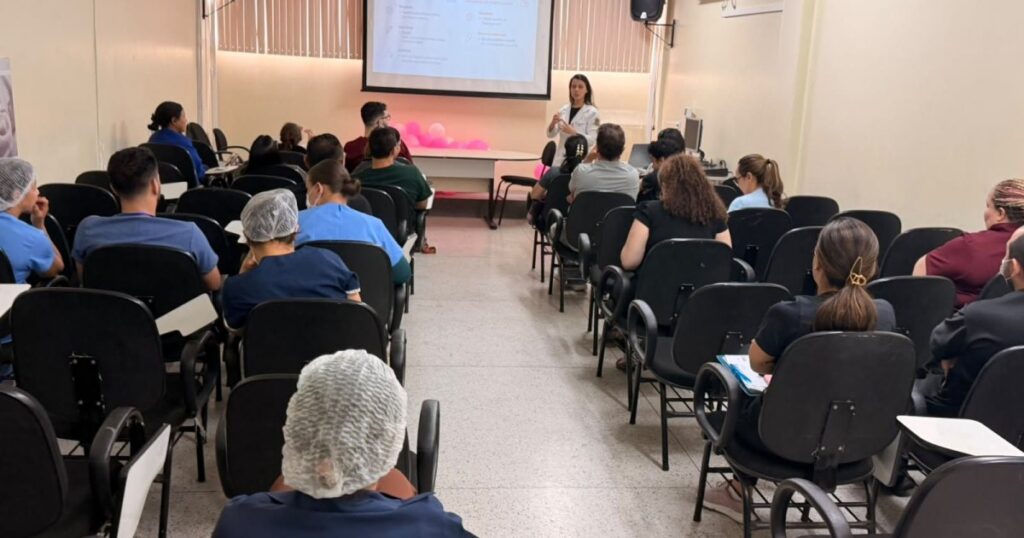 Ensino em serviço acompanha recuperação de bebê após quadro pulmonar na Moura Tapajóz