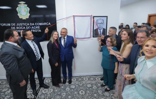 Entrega de fórum em Boca do Acre é apresentada como melhoria no atendimento da Justiça