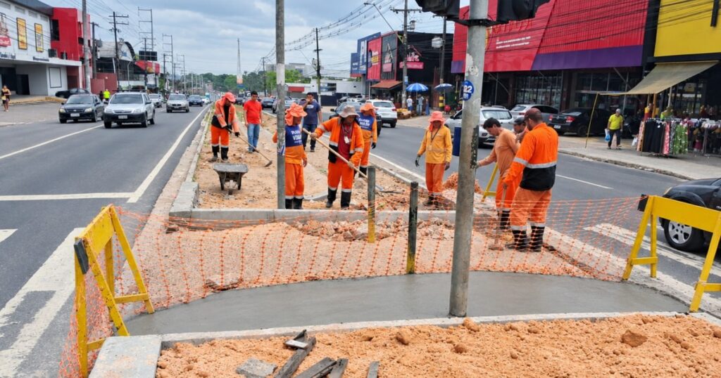 Motoristas devem redobrar atenção durante obra de retorno na Torquato Tapajós