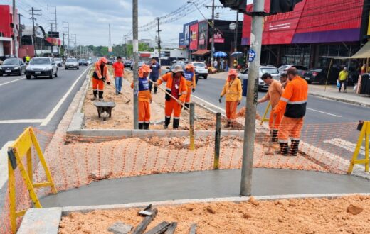Motoristas devem redobrar atenção durante obra de retorno na Torquato Tapajós